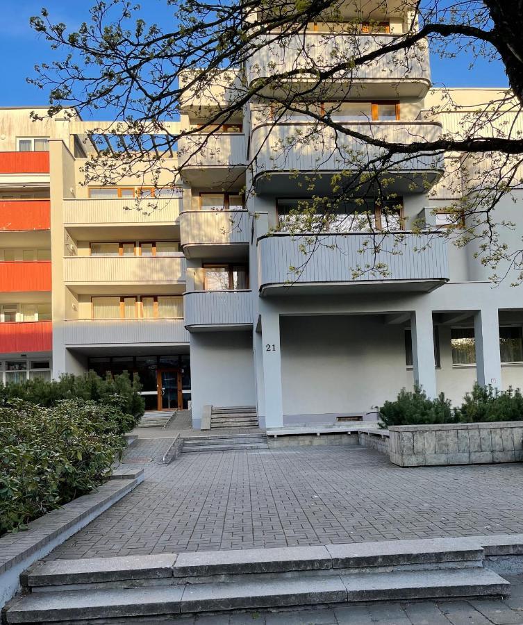 Alintoma Holiday Apartment Паланга Экстерьер фото