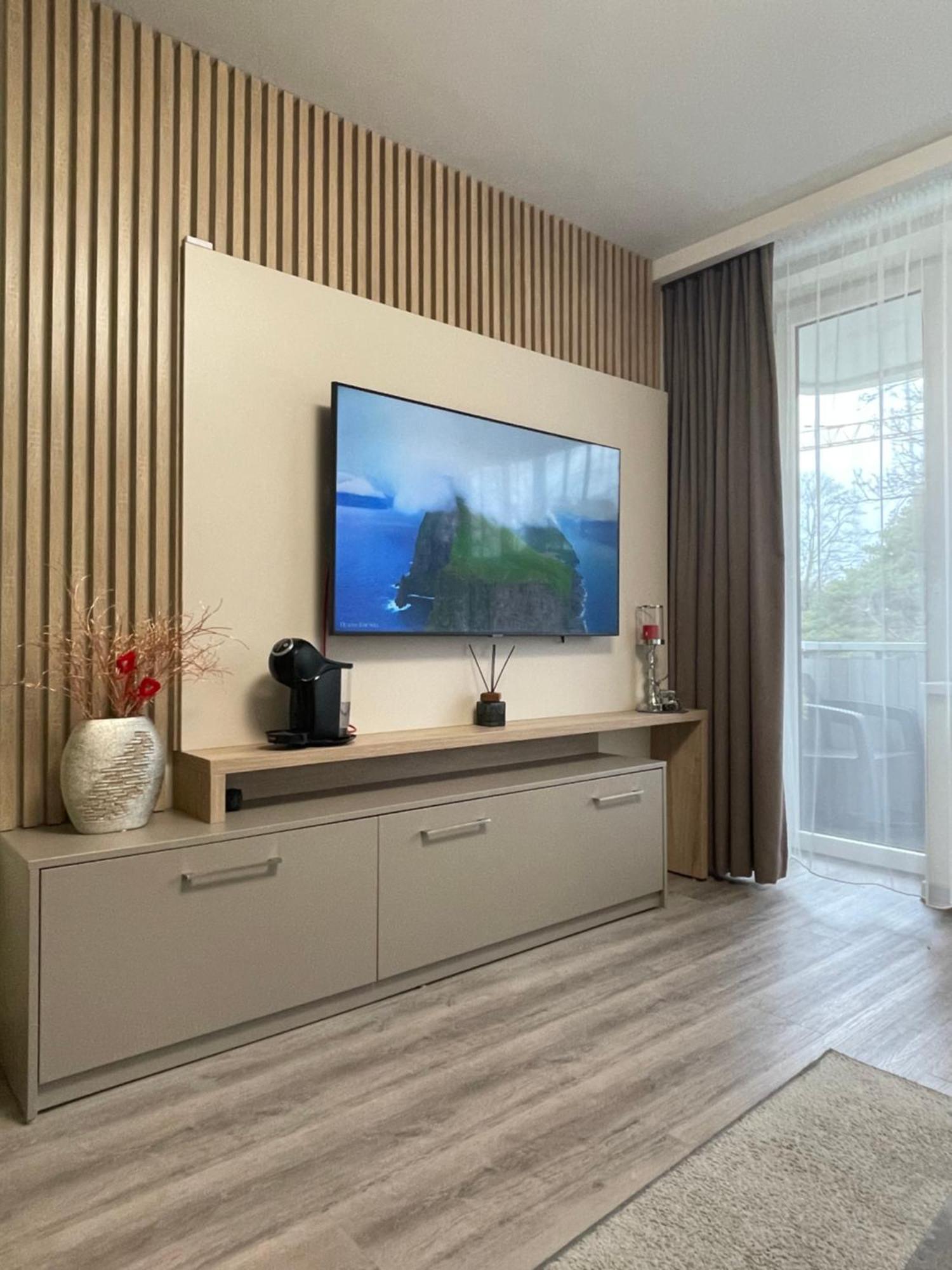 Alintoma Holiday Apartment Паланга Экстерьер фото